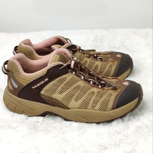 Vasque Hiking shoes READ sz 4
